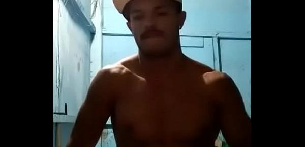  Vinicius Gomes 23 anos BrasileiroSP - Praia Grande Moreno Pauzudo